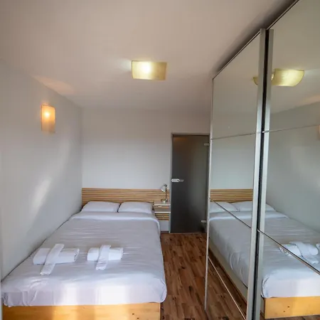 Bright 1bdr With Balcony Apartment