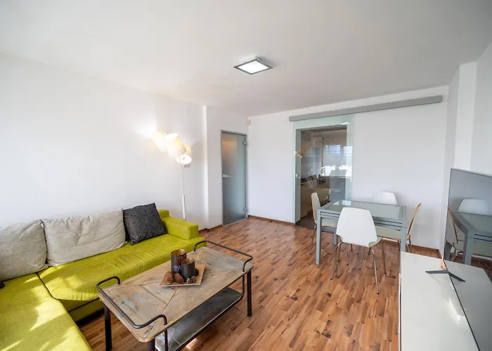 Bright 1bdr With Balcony * Sofia